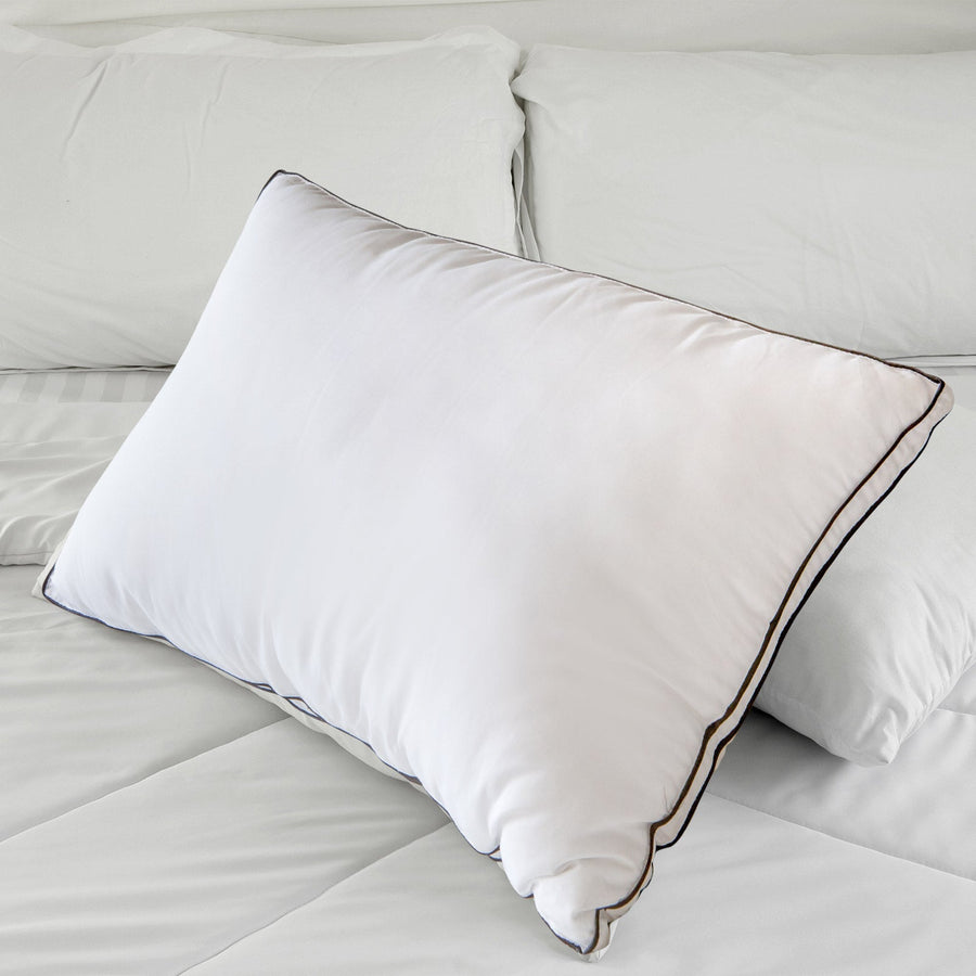 Silk Blend Pillow Hypoallergenic Gusset Cotton Cover Single Pack - White