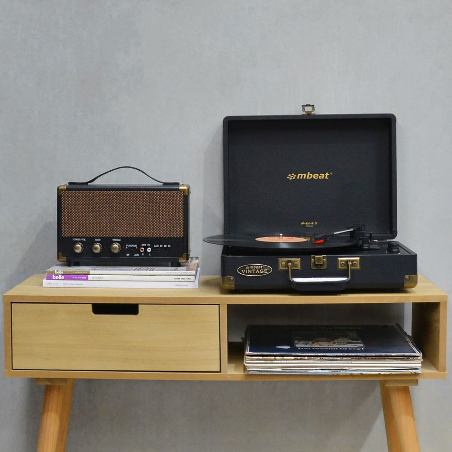 Woodstock II Black Retro Bluetooth (TX/RX) Turntable